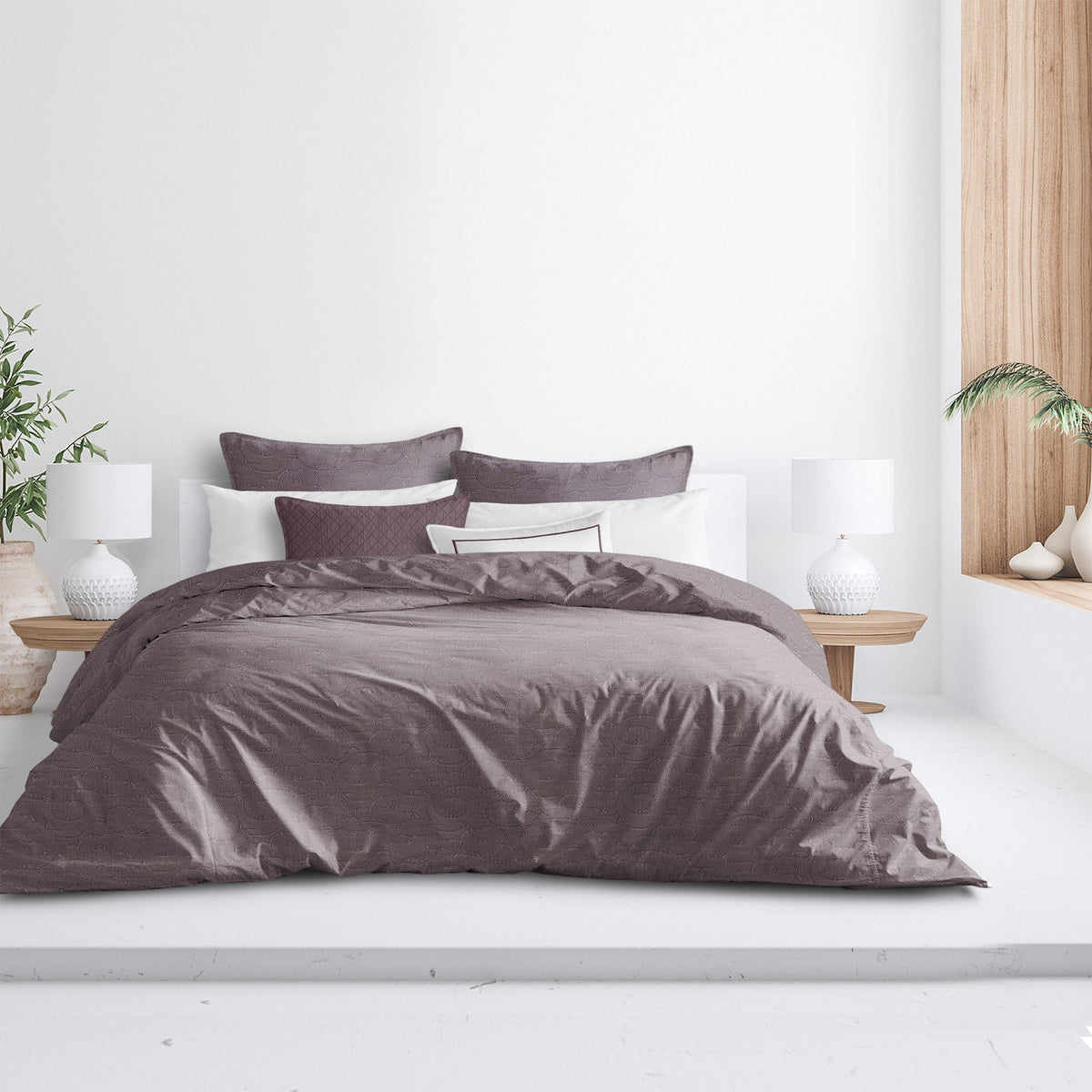 Nuha Plum Duvet Cover Set