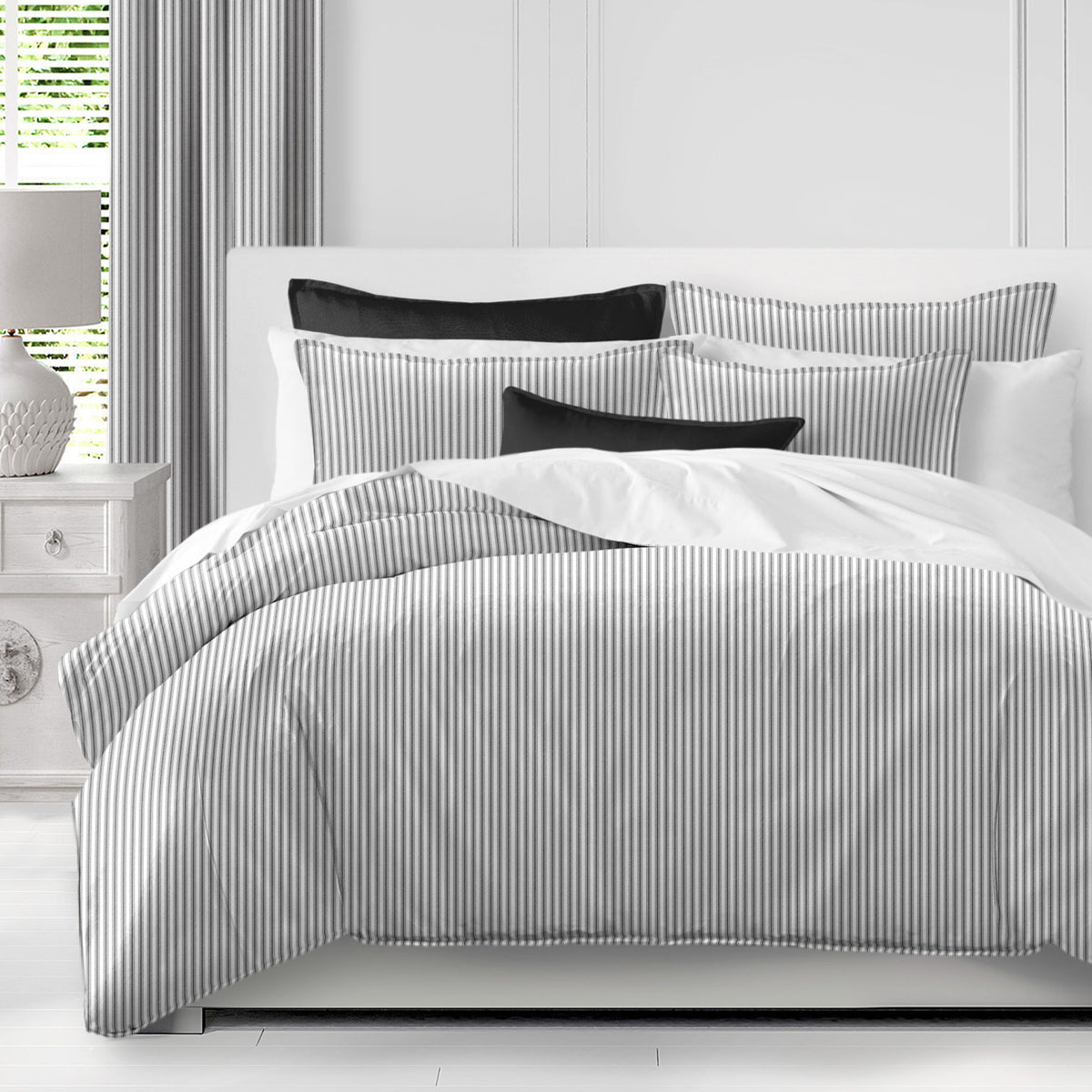Cruz Ticking Stripes White-Black Shams