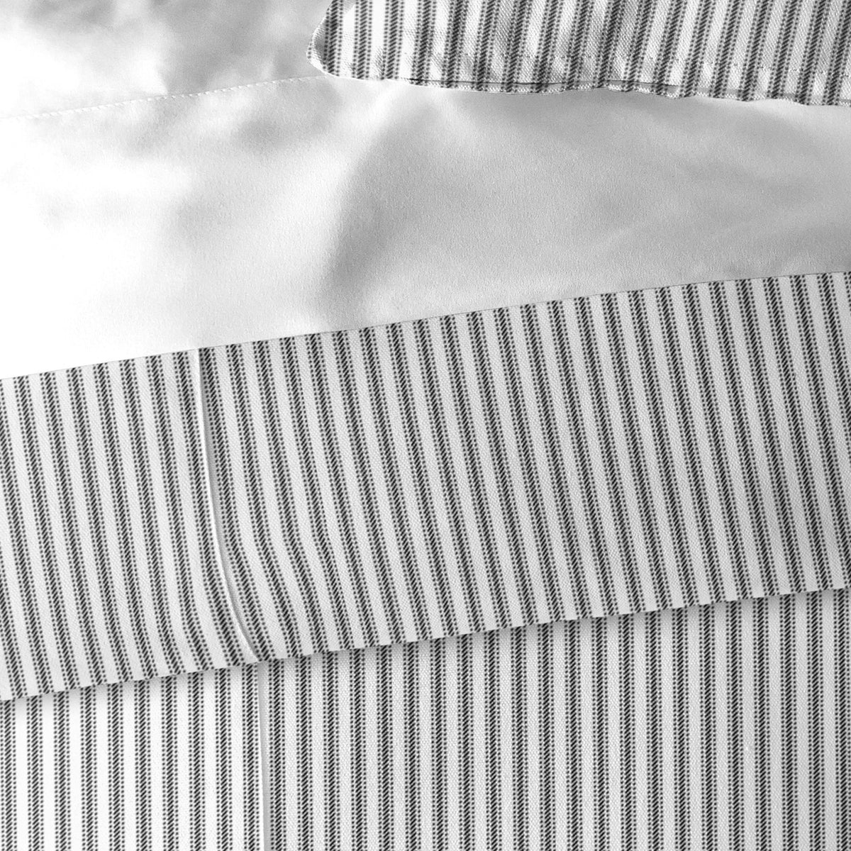 Cruz Ticking Stripes White-Black Coverlet Set