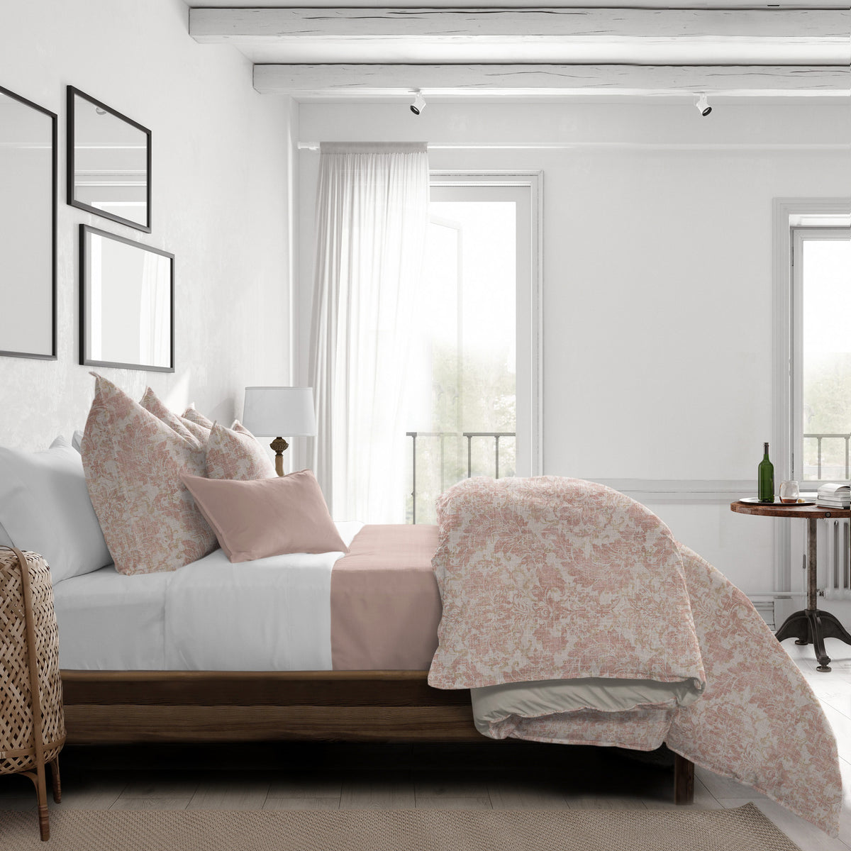 Damaskus Linen Blush Coverlet Set