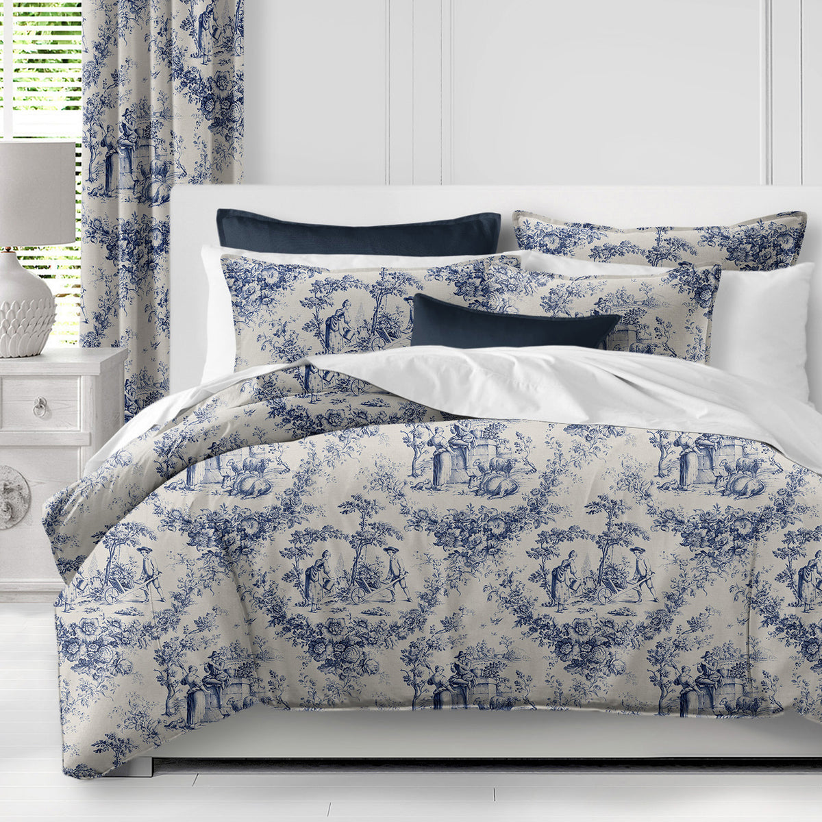 Mason Navy Coverlet Set