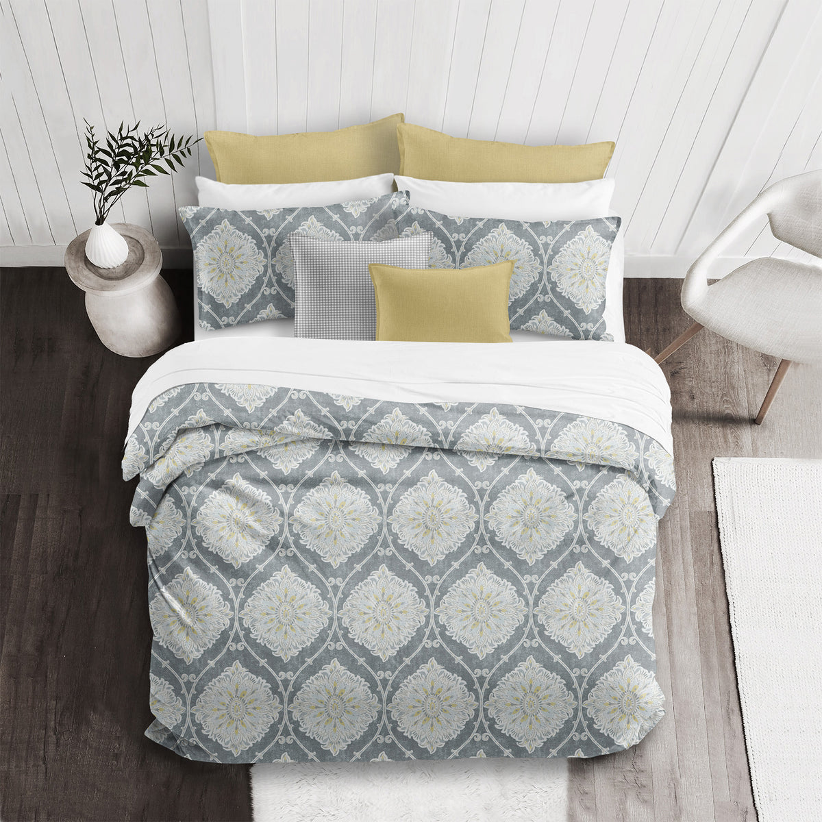 Bellamy Gray Comforter Set
