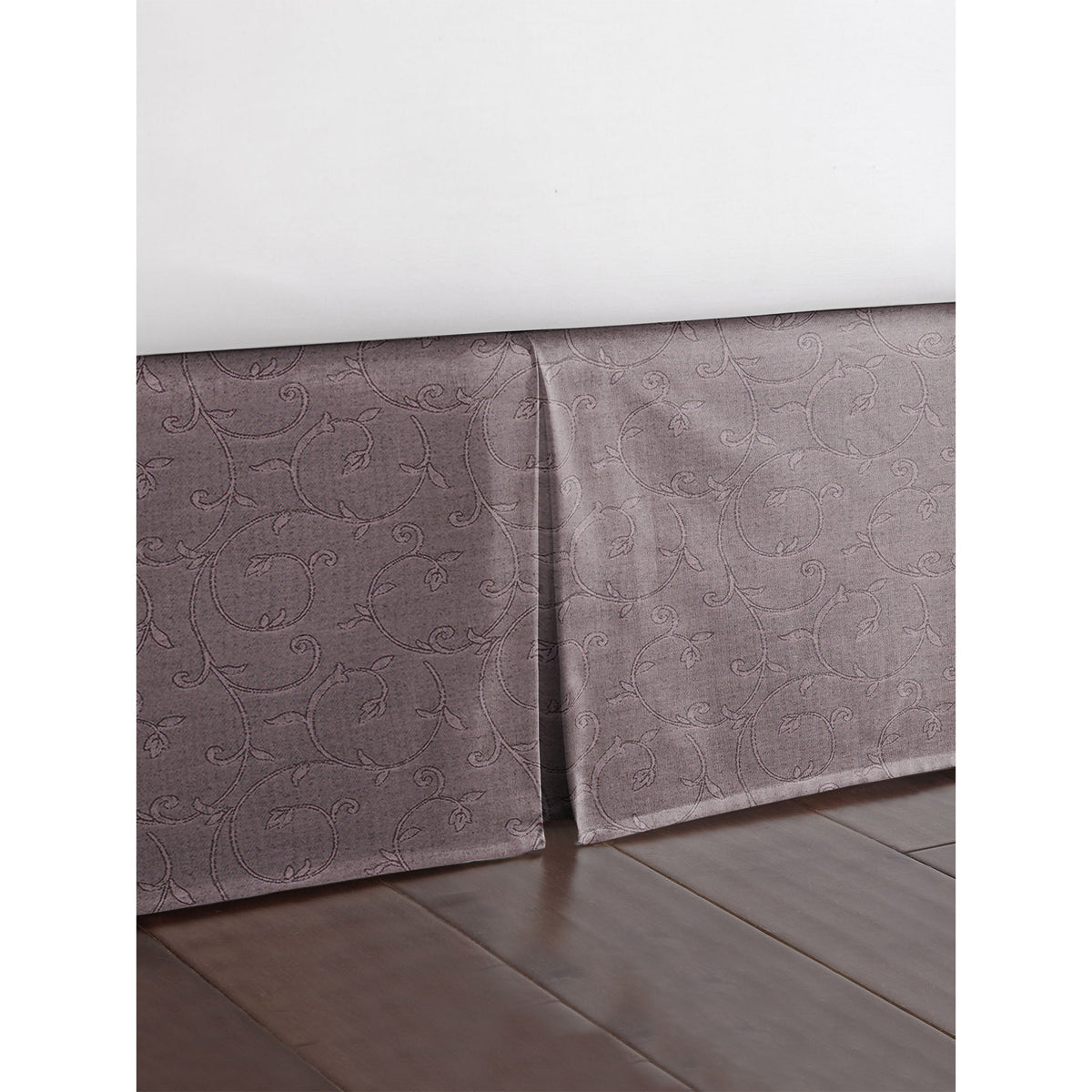 Nuha Plum Bedskirt