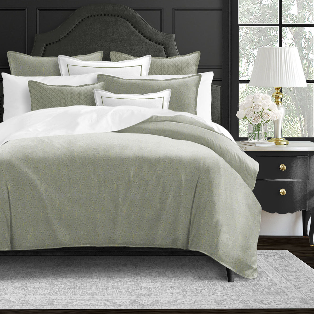 Rania Meadow Comforter Set