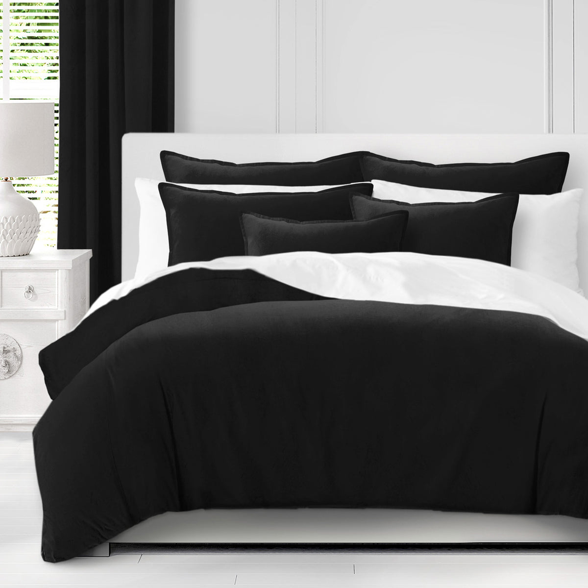 Vanessa Black Coverlet Set