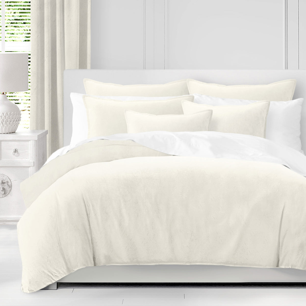 Vanessa Ivory Coverlet Set
