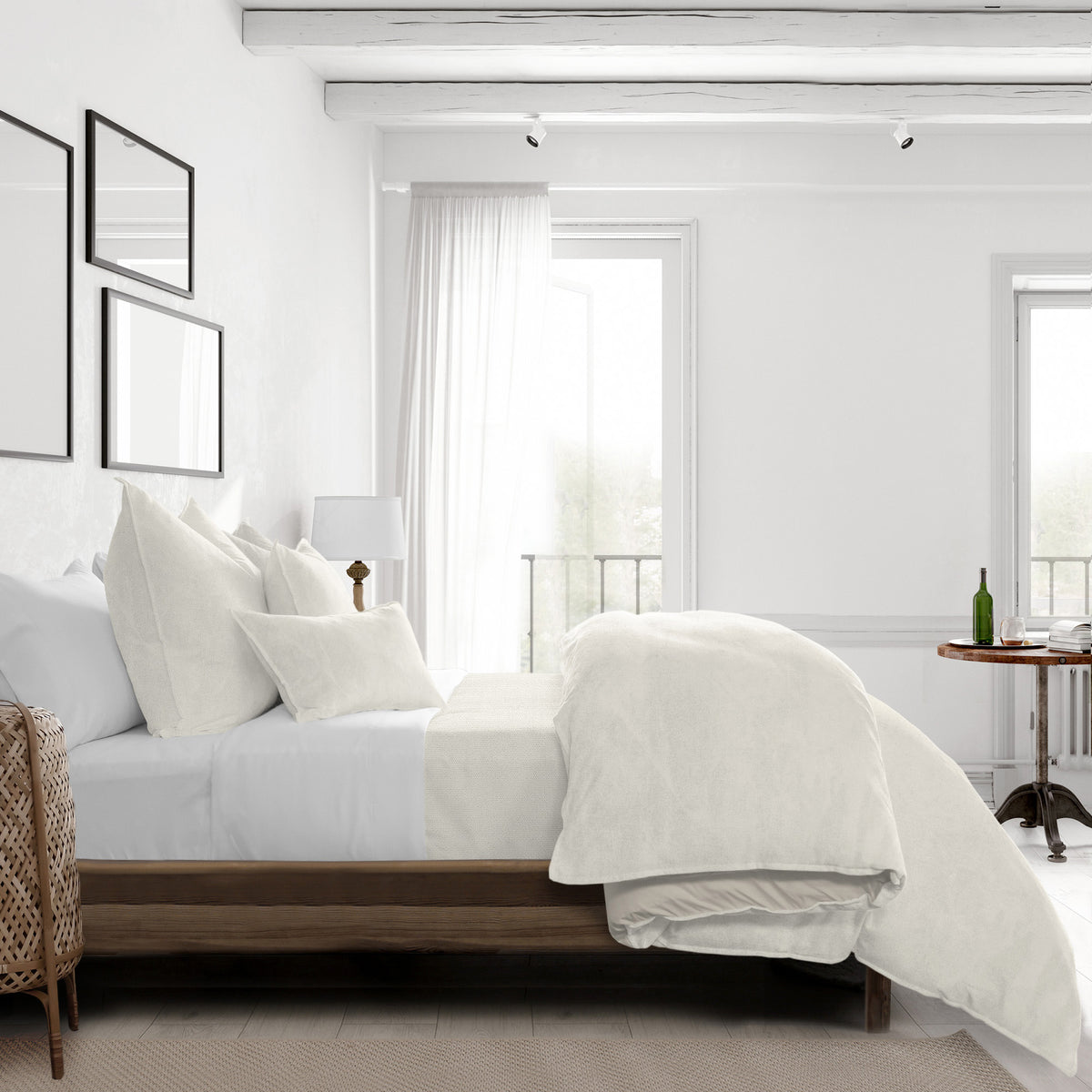 Vanessa Ivory Duvet Cover Set