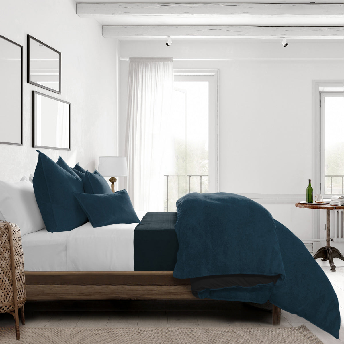 Vanessa Navy Duvet Cover Set